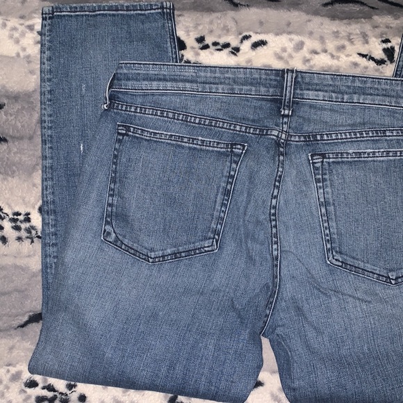 rag & bone DRE Low-Rise Slim Distressed Boyfriend Jeans — 31 - Picture 9 of 14